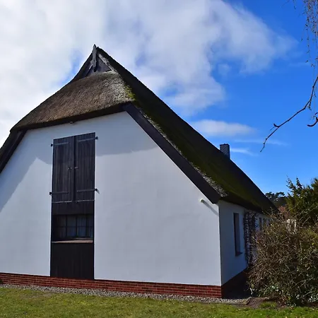 Ferien Unterm Reetdach Bis Zu 6 Personen * Alt Bukow