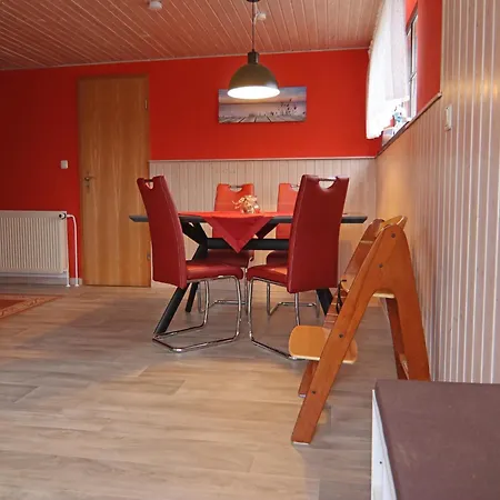 Ferien Unterm Reetdach Bis Zu 6 Personen Alt Bukow