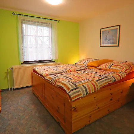 Ferien Unterm Reetdach Bis Zu 6 Personen *